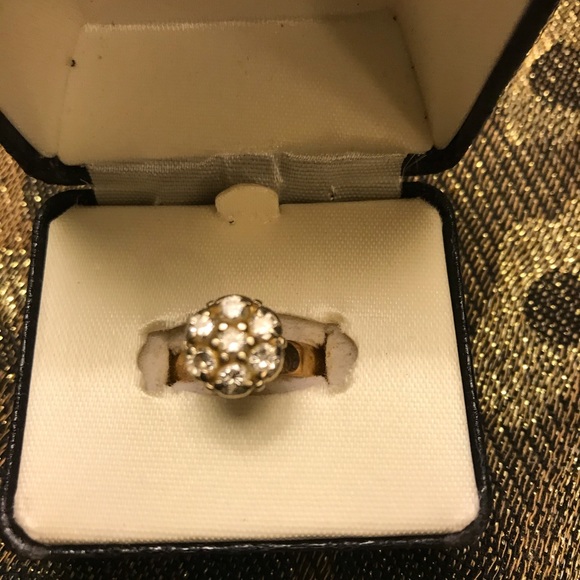 Diamond ring - Picture 3 of 6